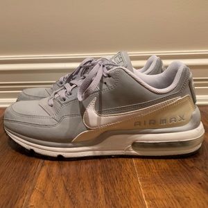 Men’s 2011 Air Max size 11